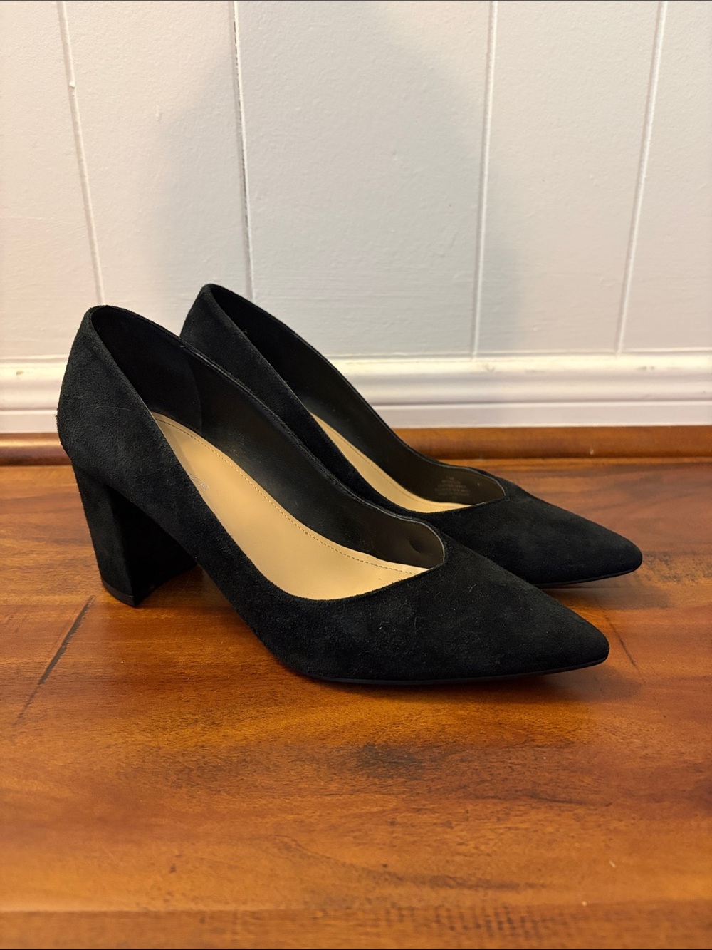 Marc Fisher Classic Black Pointed-Toe Block Heel Pumps